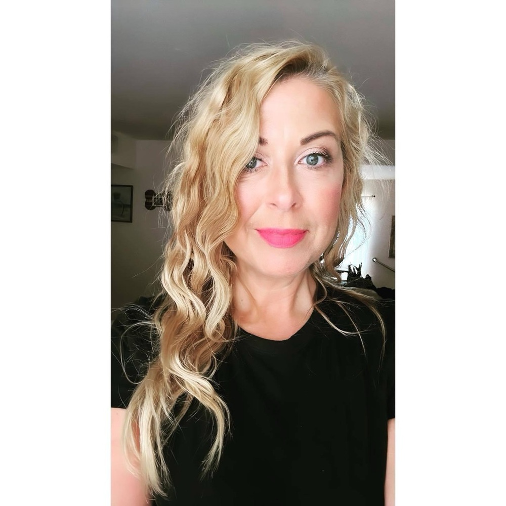 Meet your Posher, Victoria